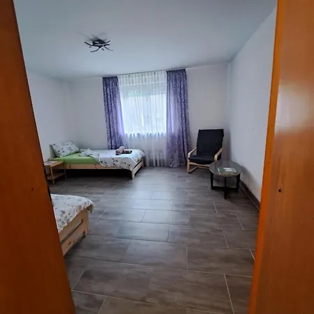 Apartment Mit 2 - 3 Zimmern