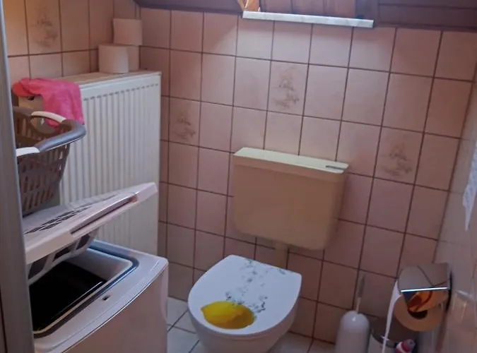 Mit 2 - 3 Zimmern Apartament